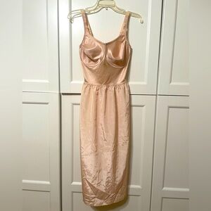 Vintage Olga nude slip dress built in bra 36dd nude w/slit & adjustable straps